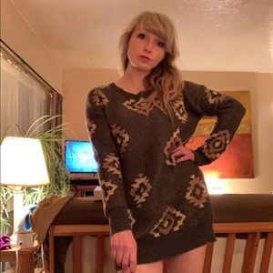 🖐🏻💲5 DOLLAR SALE Generic ethnic print dress🛍